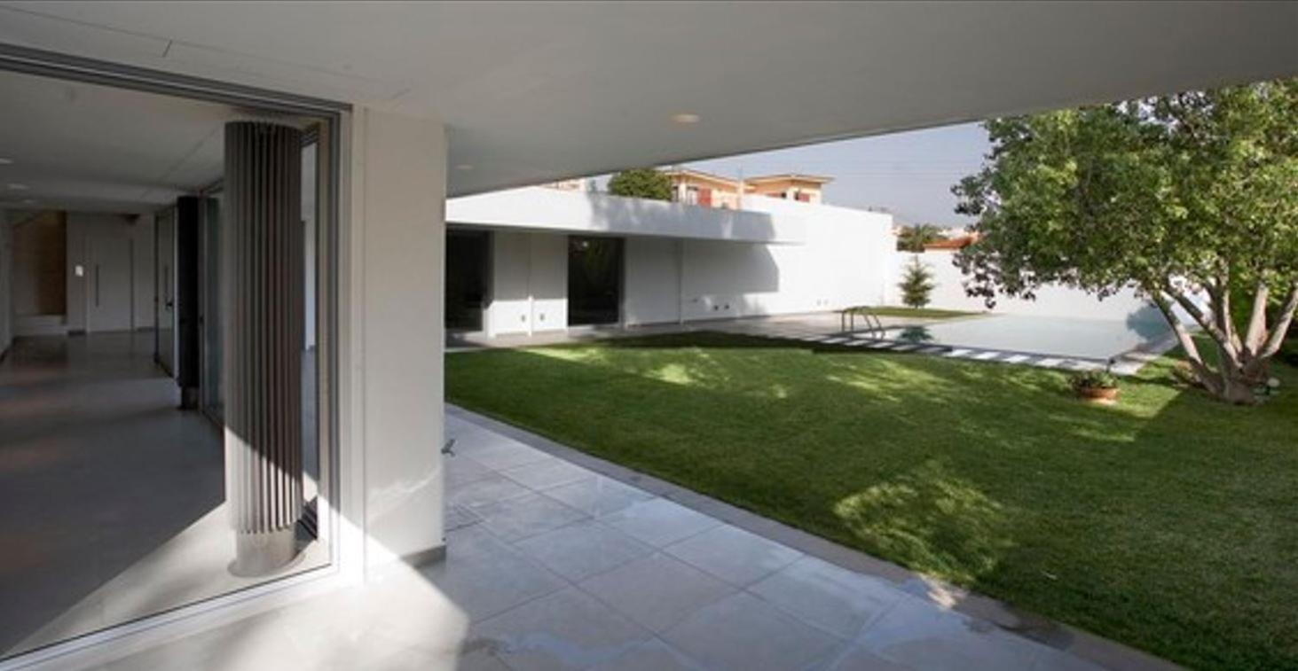βιλα με πισινα στην παιανια Villa *