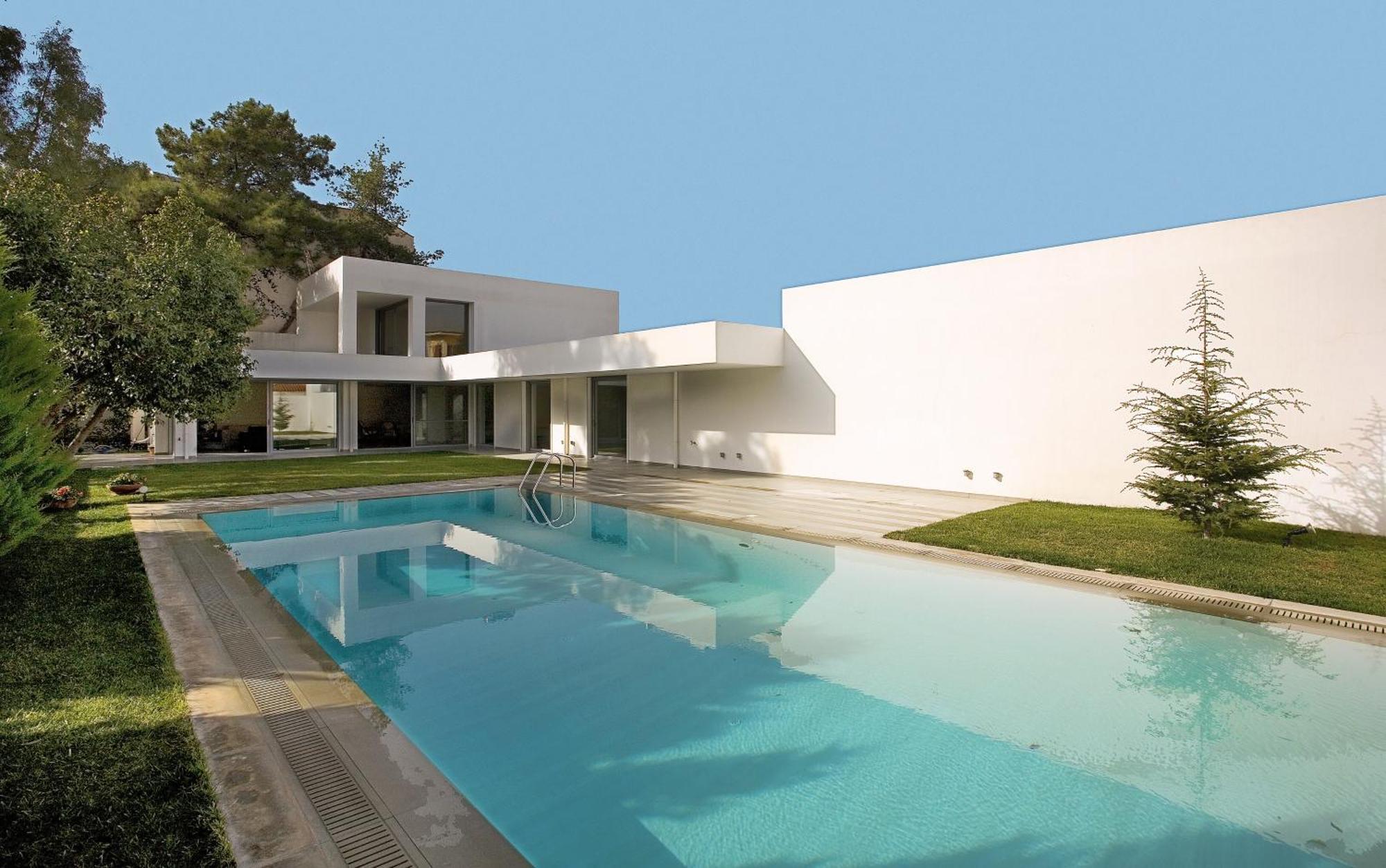 βιλα με πισινα στην παιανια Villa